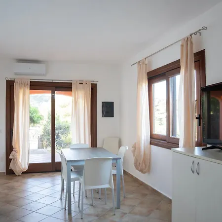 6 Posti Letto * Porto Ottiolu